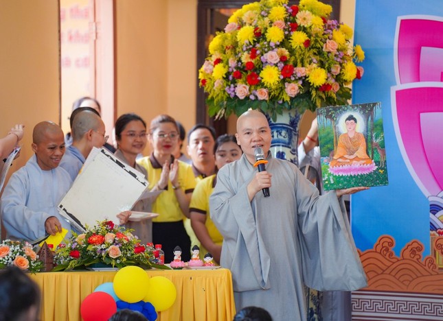 Ban Giám khảo chấm thi Ban Giám khảo chấm thi