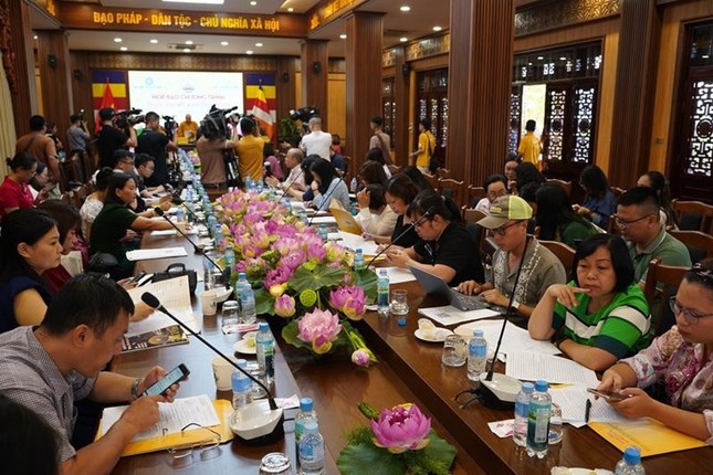 Họp báo giới thiệu chương trình "Vu lan - đạo hiếu và dân tộc năm 2024” Họp báo giới thiệu chương trình "Vu lan - đạo hiếu và dân tộc năm 2024”