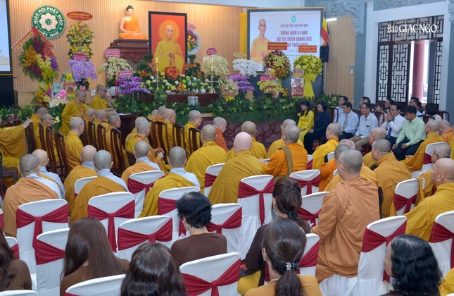 Quang cảnh lễ tưởng niệm tại thiền viện Quảng Đức Quang cảnh lễ tưởng niệm tại thiền viện Quảng Đức