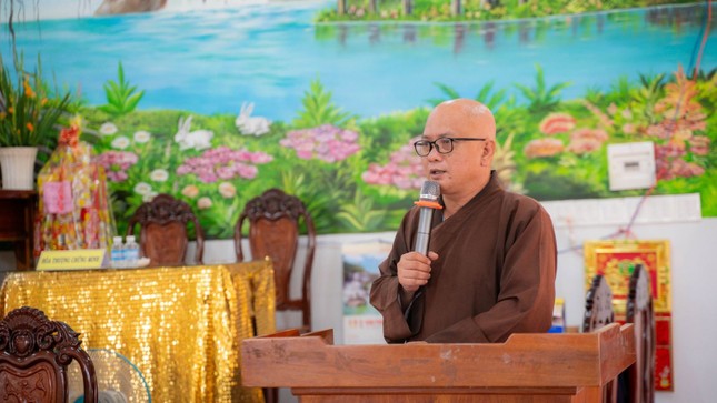 Đại diện Ban Thư ký Ban Trị sự huyện đã phổ biến thông tư 127 của Thường trực Ban Trị sự tỉnh Đại diện Ban Thư ký Ban Trị sự huyện đã phổ biến thông tư 127 của Thường trực Ban Trị sự tỉnh