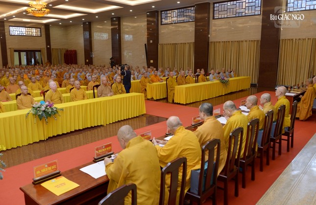 Hòa thượng Trưởng ban Hoằng pháp T.Ư cũng chia sẻ những kinh nghiệm thuyết pháp của bản thân ngài trong các hoàn cảnh khác nhau