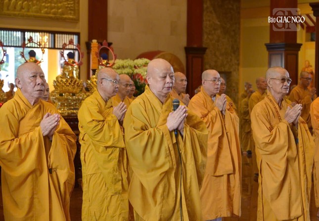 Hòa thượng Thích Lệ Trang, Trưởng ban Trị sự GHPGVN TP.HCM Hòa thượng Thích Lệ Trang, Trưởng ban Trị sự GHPGVN TP.HCM