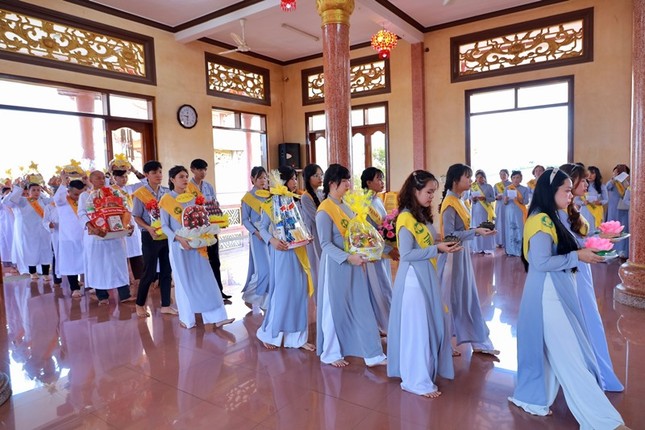 Phật tử nhiễu y Phật tử nhiễu y