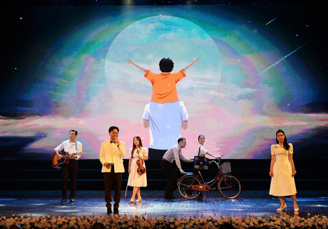 Chương trình “Vu lan - Đạo hiếu và Dân tộc” do Ban Thông tin - Truyền thông T.Ư tổ chức Chương trình “Vu lan - Đạo hiếu và Dân tộc” do Ban Thông tin - Truyền thông T.Ư tổ chức