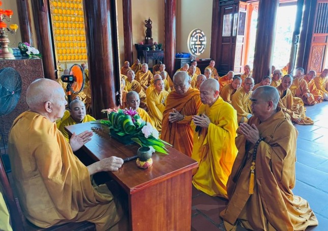 Chư Tăng hành giả tác pháp Tự tứ