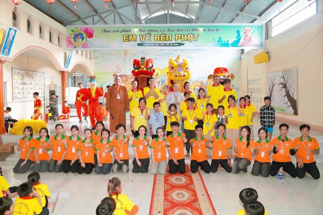 Khóa tu "Tuổi trẻ hướng Phật" cho hơn 400 thanh thiếu nhi Khóa tu "Tuổi trẻ hướng Phật" cho hơn 400 thanh thiếu nhi