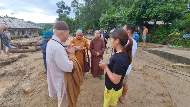 Ban Trị sự GHPGVN tỉnh Hà Giang hỗ trợ bà con bị ảnh hưởng nặng do bão số 3 Ban Trị sự GHPGVN tỉnh Hà Giang hỗ trợ bà con bị ảnh hưởng nặng do bão số 3