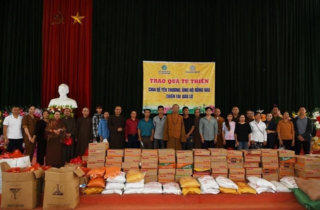 Đoàn đã trao quà đến 105 gia đình nghèo, cận nghèo tại xã Trì Quang, H.Bảo Thắng Đoàn đã trao quà đến 105 gia đình nghèo, cận nghèo tại xã Trì Quang, H.Bảo Thắng