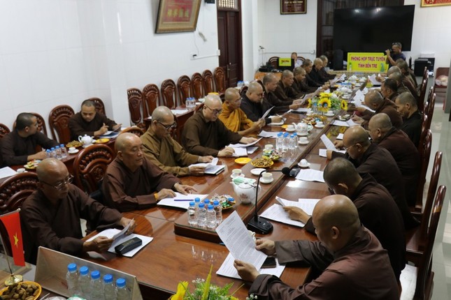 Quang cảnh buổi họp Quang cảnh buổi họp