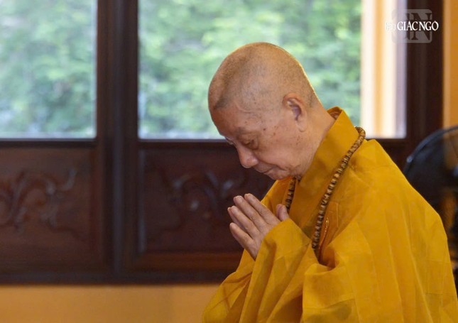 Đức Pháp chủ thân lâm tham dự cùng đại chúng Đức Pháp chủ thân lâm tham dự cùng đại chúng