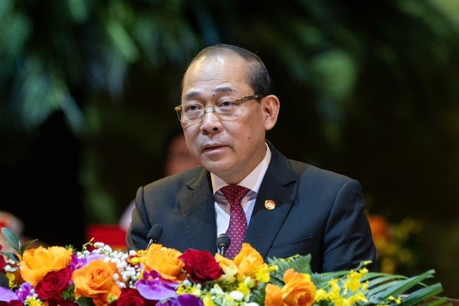 Ông Hoàng Công Thủy, Phó Chủ tịch Ủy ban Trung ương MTTQVN báo cáo kết quả Hội nghị lần thứ nhất Ủy ban Trung ương MTTQVN khóa X - Ảnh: MTTQVN