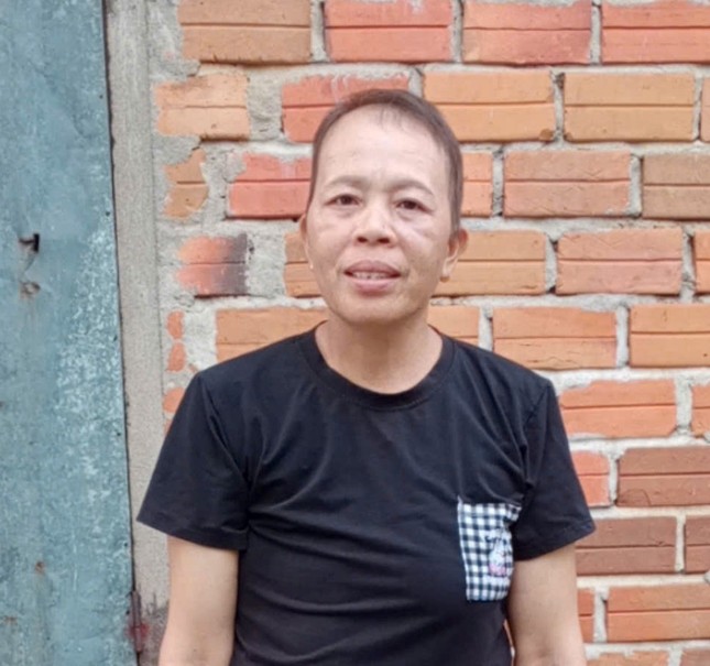 Chị Thơm đang bị bệnh ung thư không tiền chữa trị