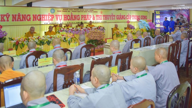 Khóa bồi dưỡng kỹ năng hoằng pháp do Phân ban Ni giới T.Ư tổ chức