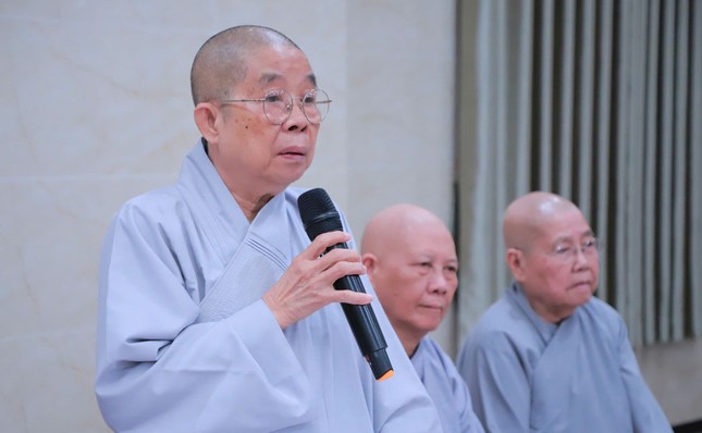 Ni trưởng Thích Nhật Khương phát biểu khai mạc