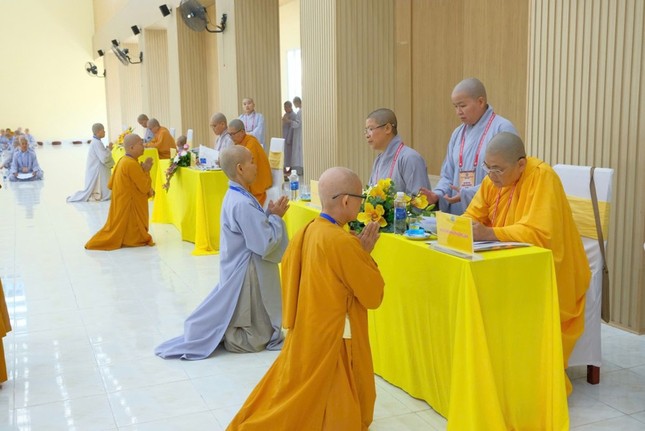 Khảo hạch giới tử Ni