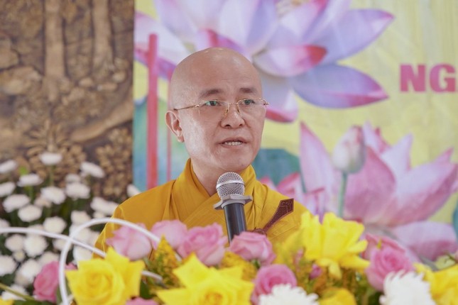 Thượng tọa Thích Quảng Hiền cung tuyên đôi nét tiểu sử Đức vua - Phật hoàng Trần Nhân Tông Thượng tọa Thích Quảng Hiền cung tuyên đôi nét tiểu sử Đức vua - Phật hoàng Trần Nhân Tông