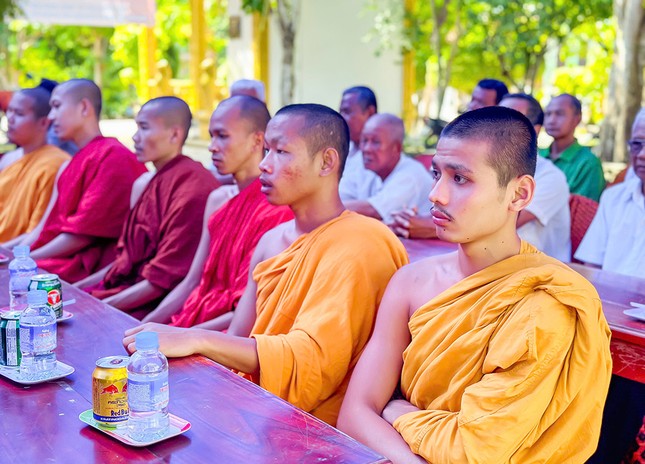 Học viên tham dự khóa học trong 45 ngày