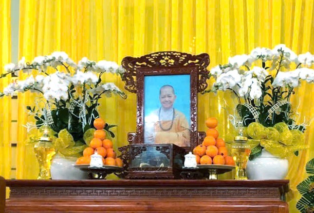 Di ảnh Ni trưởng Thích nữ Như Bửu (1938-2024) Di ảnh Ni trưởng Thích nữ Như Bửu (1938-2024)