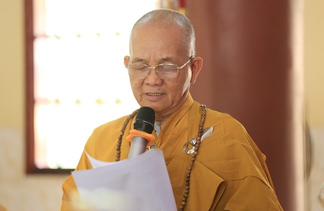 Hòa thượng Thích Minh Thiện tuyên đọc văn tưởng niệm Đức Sơ Tổ Điều Ngự Trần Nhân Tông Hòa thượng Thích Minh Thiện tuyên đọc văn tưởng niệm Đức Sơ Tổ Điều Ngự Trần Nhân Tông