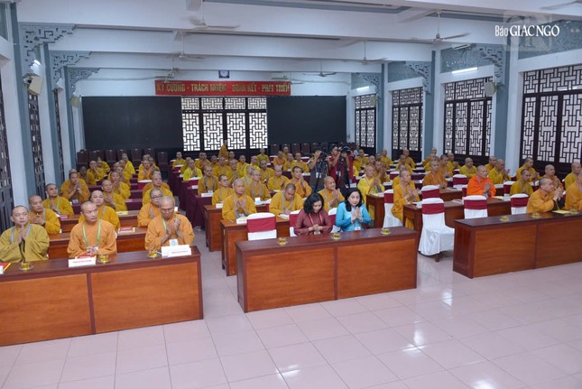 Gần 100 vị đại diện 34 Văn phòng Ban Trị sự tỉnh thành phía Nam tham dự Khóa huân tu và Bồi dưỡng nghiệp vụ văn phòng