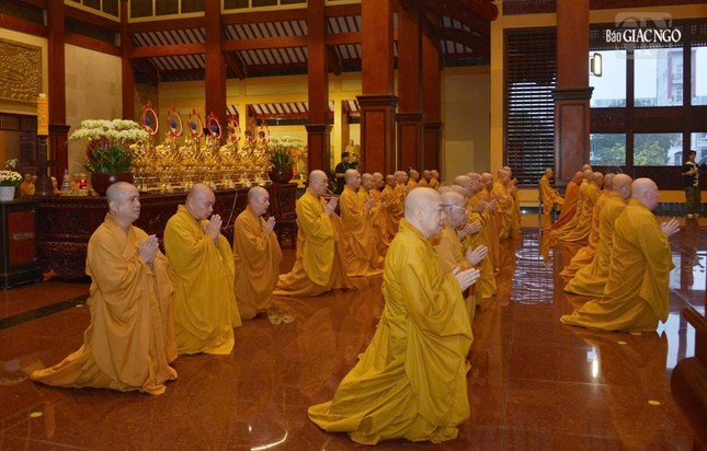 Mỗi kỳ tụng giới nhằm trưởng dưỡng sự kiên cố, hòa hợp trong chánh pháp