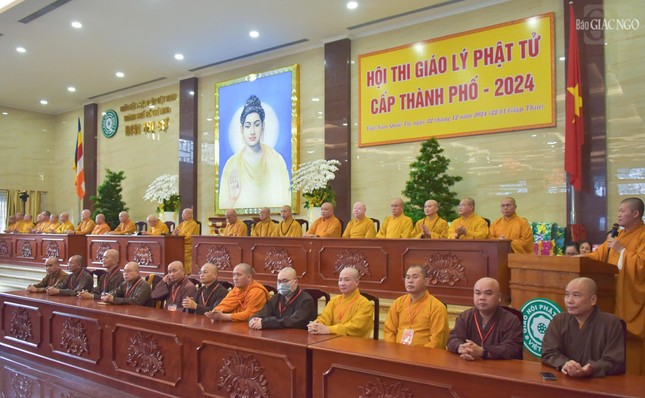 Chư tôn đức chứng minh, tham dự Lễ trao giải và bế mạc hội thi