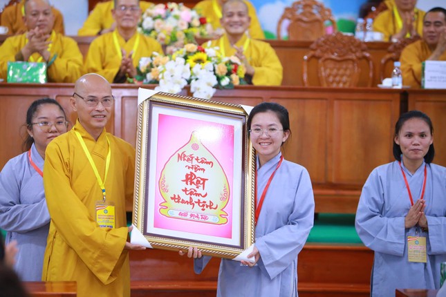 Phật tử đạt giải nhất phần thi tự luận Phật tử đạt giải nhất phần thi tự luận