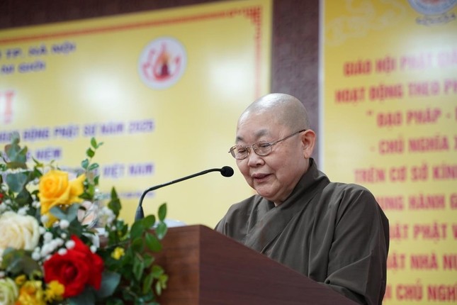 Ni trưởng Thích Đàm Thành phát biểu khai mạc