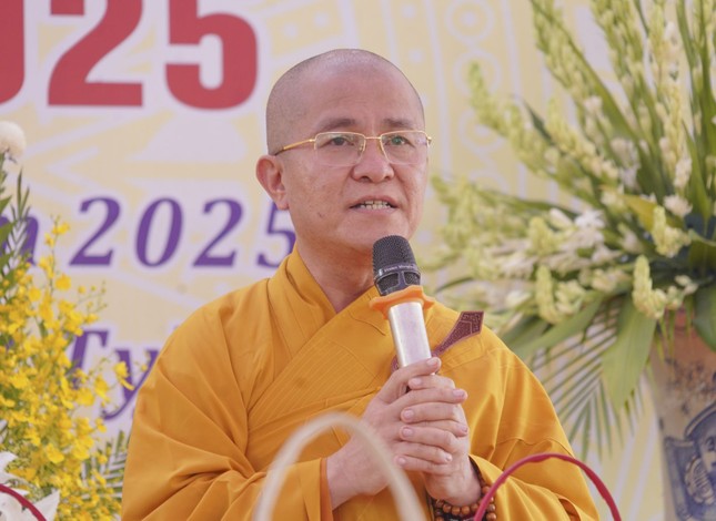 Thượng tọa Thích Quảng Hiền ban đạo từ Thượng tọa Thích Quảng Hiền ban đạo từ