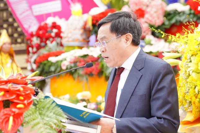 Ông Võ Ngọc Hiệp phát biểu tại Đại lễ Phật đản Ông Võ Ngọc Hiệp phát biểu tại Đại lễ Phật đản