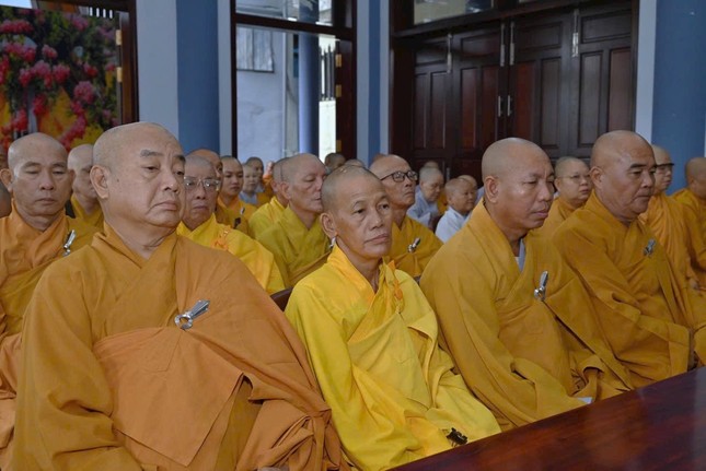 Chư tôn đức Tăng, Ni Chư tôn đức Tăng, Ni