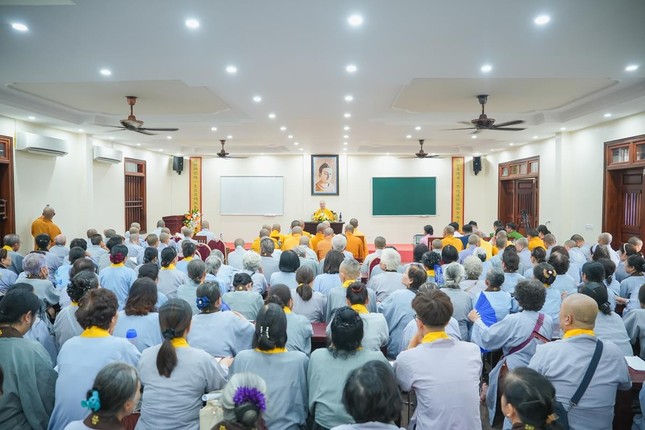 Quang cảnh buổi chia sẻ