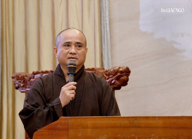 Thượng tọa Thích Tâm Hải thông tin về khóa bồi dưỡng về trí tuệ nhân tạo (AI) và chuyển đổi số, cùng sự kiện 50 năm thành lập Báo Giác Ngộ