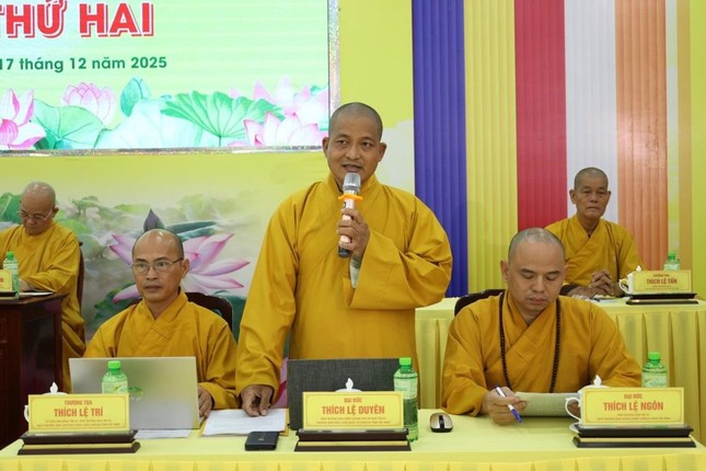 Đại đức Thích Lê Duyên, Phó ban kiêm Chánh Thư ký thông qua văn bản hướng dẫn tổ chức Đại hội đại biểu Phật giáo tỉnh do Trung ương Giáo hội