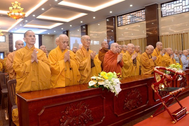 Chư tôn giáo phẩm Trung ương Giáo hội thành kính tưởng niệm Chư tôn giáo phẩm Trung ương Giáo hội thành kính tưởng niệm