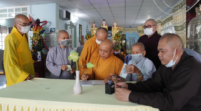 Với tổng cộng đóng góp tại chỗ 44.500.000 đồng