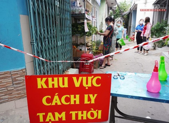 Gian hàng 0 đồng tại hẻm 190 đường Tạ Quang Bửu, khu phố 4, phường 3, quận 8