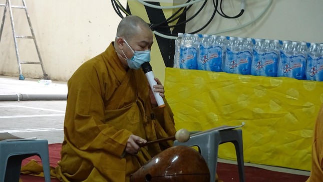 Trang nghiêm trì tụng kinh Dược Sư Trang nghiêm trì tụng kinh Dược Sư