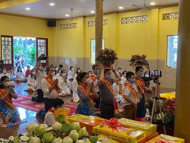 Nghi lễ dâng y Kathina Nghi lễ dâng y Kathina