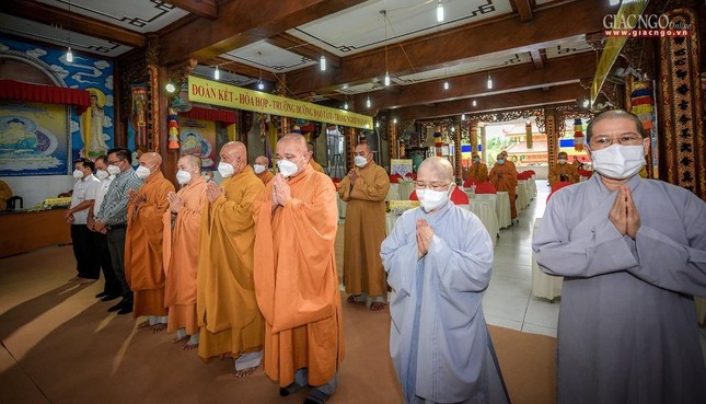 Niệm Phật cầu gia hộ