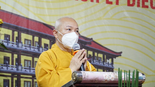 Thượng tọa Thích Nhật Từ phát biểu khai mạc