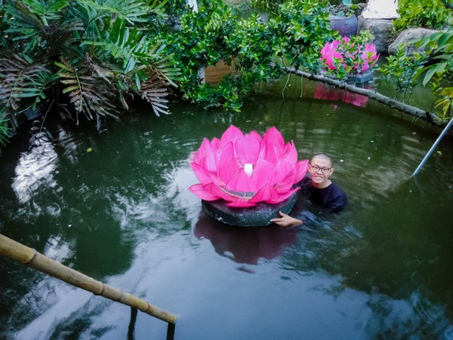 Sen tháng Tư Sen tháng Tư