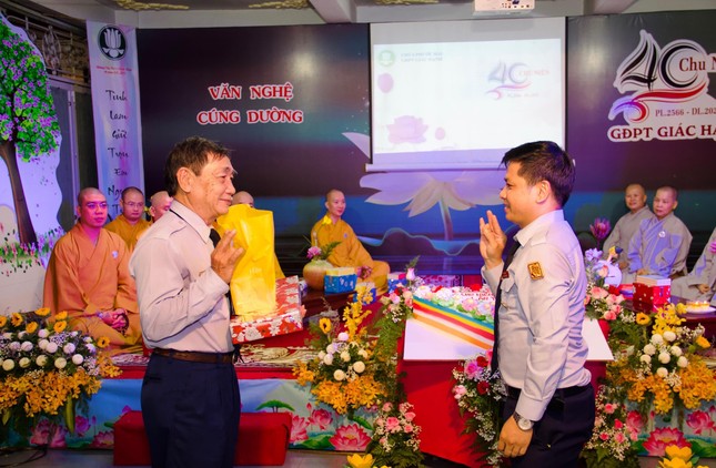 Huynh trưởng Thị Cư chúc mừng chu niên Huynh trưởng Thị Cư chúc mừng chu niên