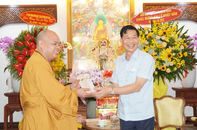 Chúc mừng Phật đản đến Thượng tọa Thích Thanh Phong