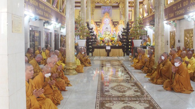 Có 150 chư Tăng An cư kiết hạ Phật lịch 2566 tại chùa Quảng Đức Có 150 chư Tăng An cư kiết hạ Phật lịch 2566 tại chùa Quảng Đức