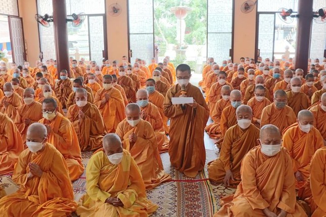 Hành giả dâng lời cảm tạ Hành giả dâng lời cảm tạ