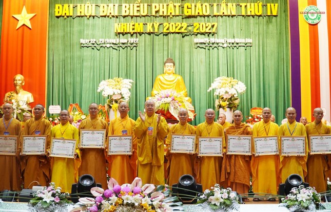 Có 21 cá nhân được nhận Bằng tuyên dương công đức của Trung ương Giáo hội