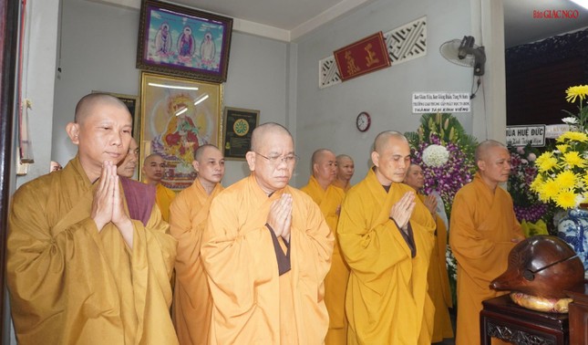 Chư Tăng Chư Tăng