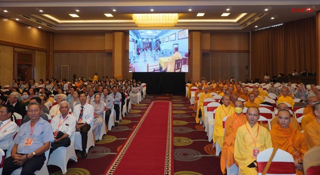 Xem video báo cáo tổng kết Phật sự nhiệm kỳ 2017-2022