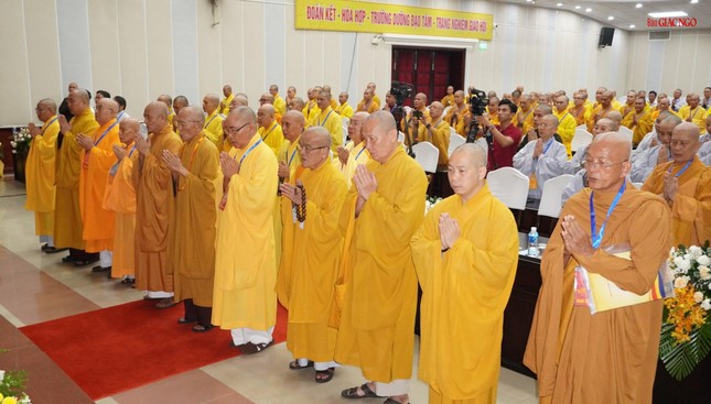 Niệm Phật cầu gia hộ